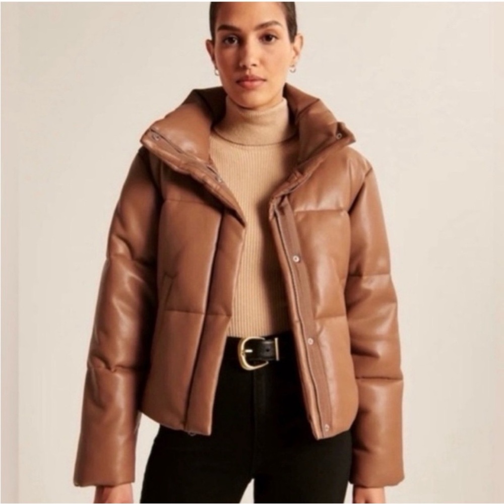 Abercrombie & Fitch puffer jacket - Picture 1 of 3